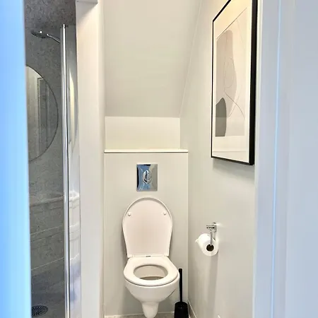 דירה 4 Bedroom Newly Renovated *